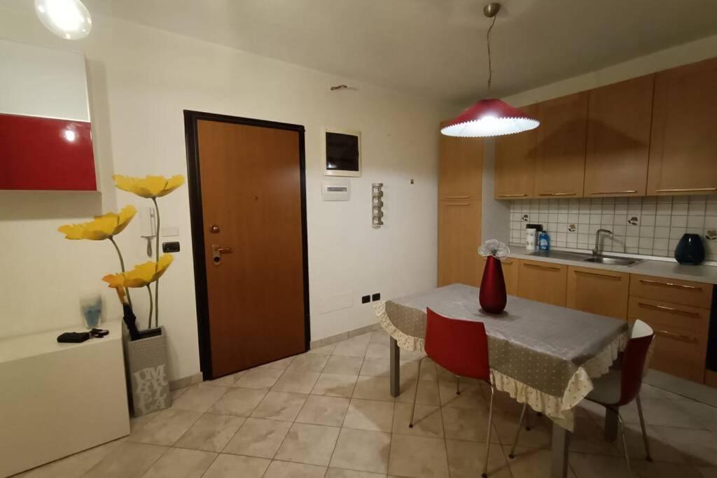 Appartamento a cinque minuti dal centro di Lecce Esterno foto